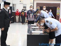 Kakanwil Lantik Sejumlah Pejabat di Jajaran Kanwil Kemenkumham Kalteng