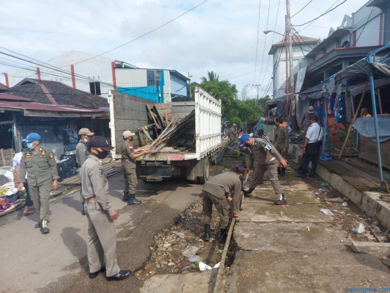 Pasar Mingguan Ditutup