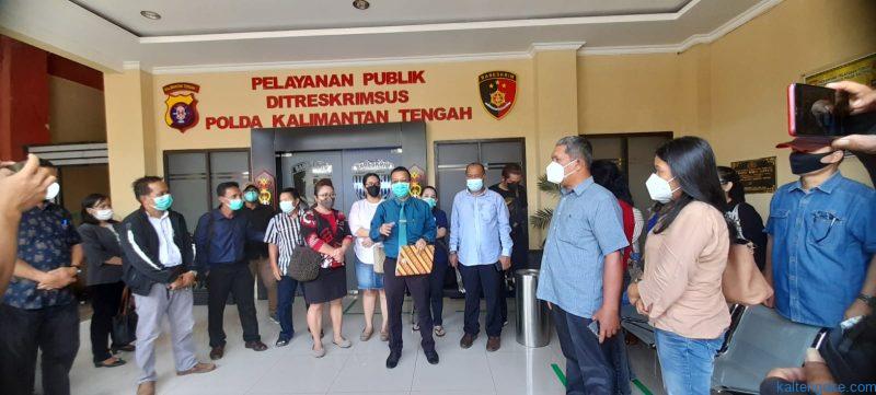 Ratusan Korban