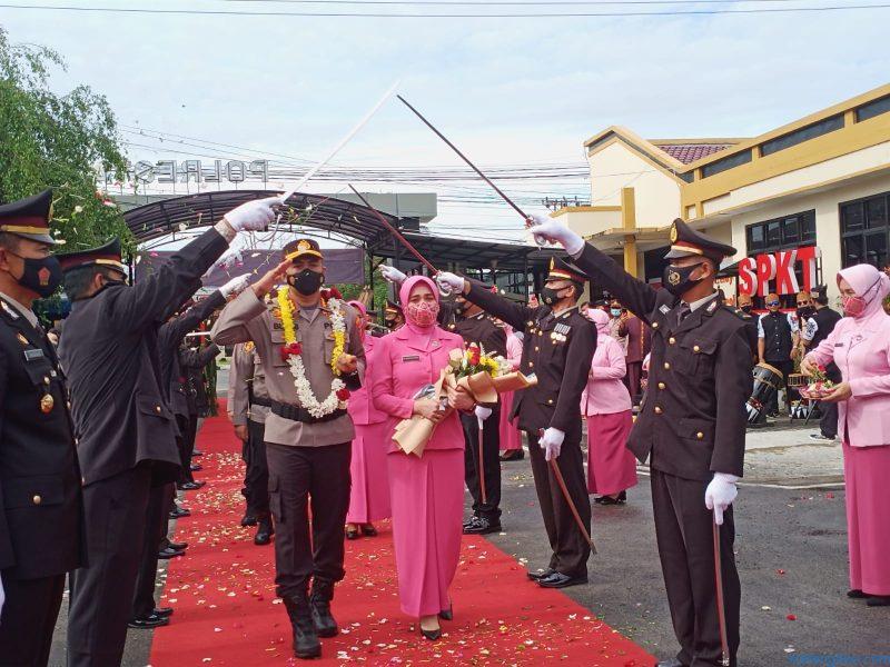 pedang pora