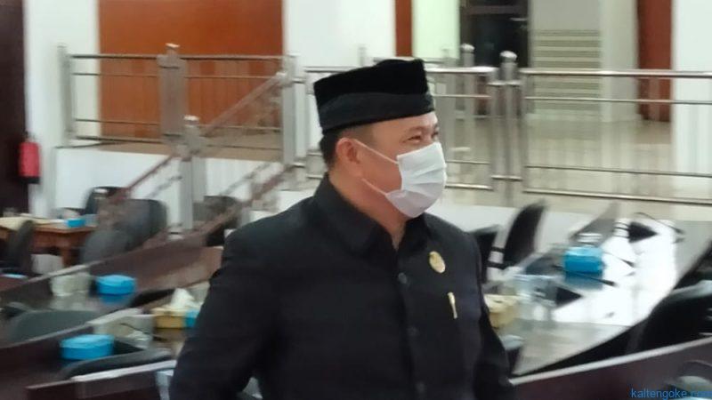Masyarakat Harus