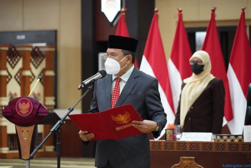 pejabat administrator