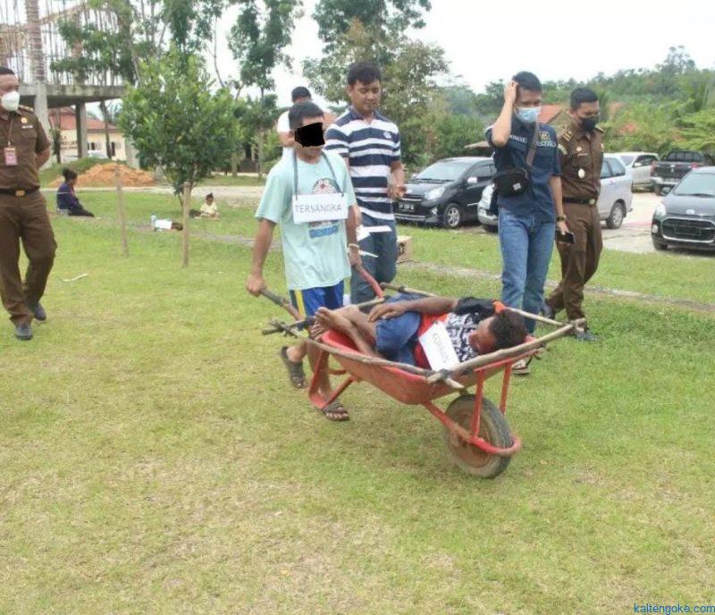 17 adegan