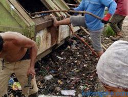 Tingkatkan Kesadaran Masyarakat Membuang Sampah pada Tempatnya