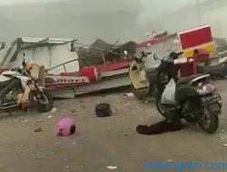 Alfamart di Gambut Roboh, 15 Orang Tertimbun