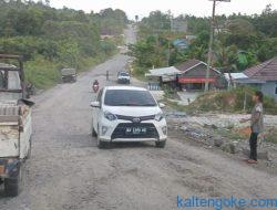Jalan Lintas Kurun – Palangka Raya Berdebu Jadi Perhatian Dewan