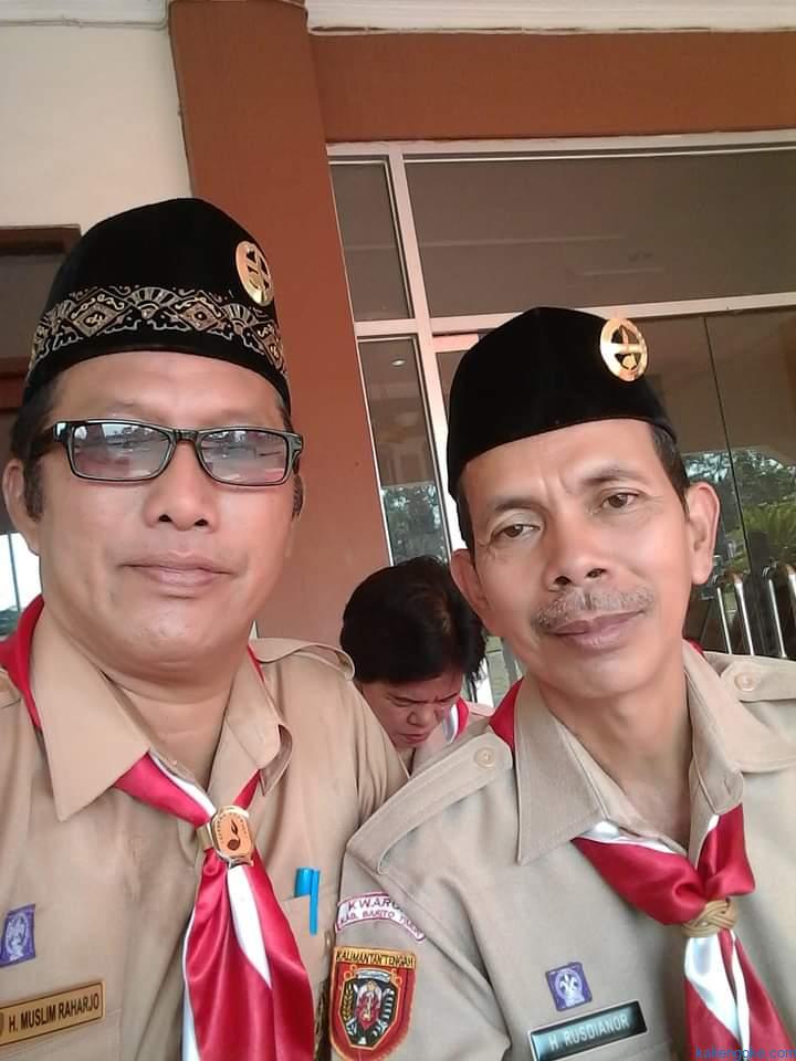 Berdomisili Satu Tahun