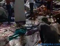 Puluhan Rumah Porak-Poranda Dihantam Angin Puting Beliung