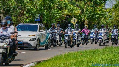 parade kendaraan listrik