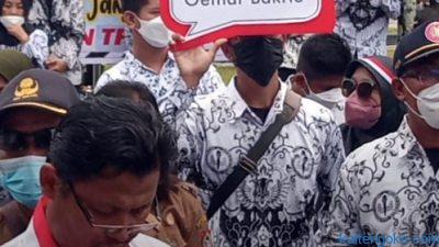 Guru di Kalteng Ancam Mogok Mengajar, Apabila Tuntutan Tidak Dipenuhi