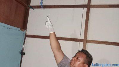 gantung diri