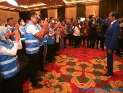 Presiden Jokowi Apresiasi Kerja Keras Seluruh Pihak, Angkat Jempol untuk PLN