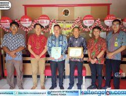 Kantor Pertanahan Serahkan 42 Sertifikat Tanah Aset ke Pemkab Mura