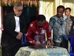 Bupati Katingan Resmikan GBI Barigas Desa Hampalam
