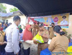 Pemko Distribusikan 500 Paket Sembako ke Tanjung Pinang