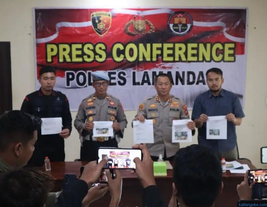 Polisi Dihadang Mandau oleh Oknum Warga