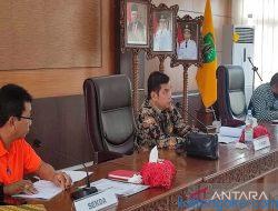 Bupati Minta PDAM Tingkatkan Pelayanan