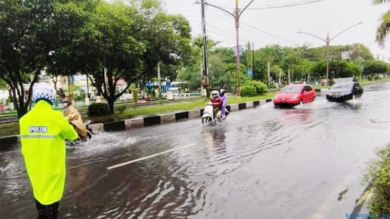 Waspada Terhadap Cuaca Ekstrem