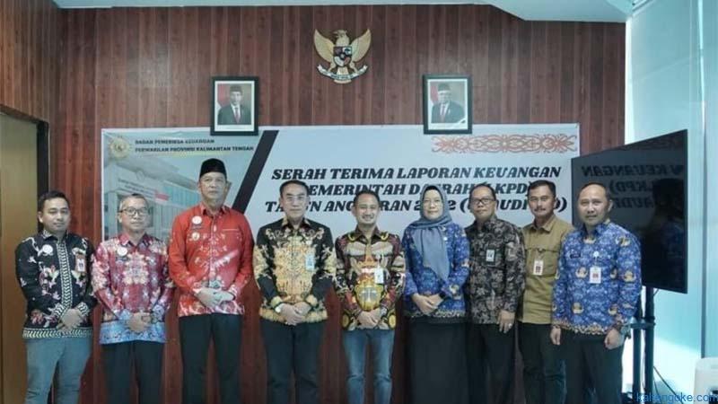 Wali Kota Serahkan LKPD
