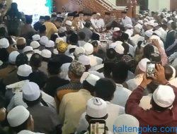 Jauhkan Anak Muda Sampit dari LGBT Pesan UAS Saat Tablik Akbar di Islamic Centre Sampit