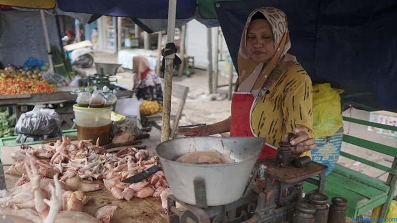 Jelang Iduladha, Daging Ayam dan Sapi Merangkak Naik