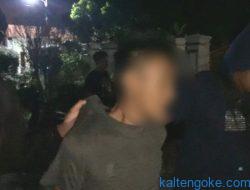 Ribut Tengah Malam, Pria Todongkan Pistol kepada Temannya