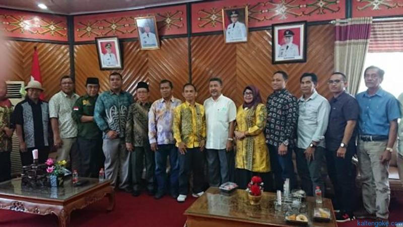Dewan Palangka Raya Sambut Kunker DPRD Batola
