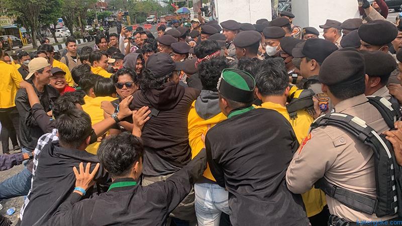Mahasiswa Desak Polres Kobar Bebaskan Warga Kinjil