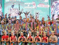 PLN Dukung Kelestarian Budaya, Pagelaran Seni Dayak Borneo Sita Perhatian Masyarakat