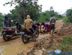 Jalan Menuju Situs Budaya dan Penghubung Desa Harus Diperbaiki