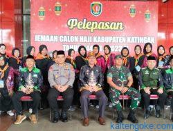 40 Jemaah Calon Haji Katingan Diberangkatkan