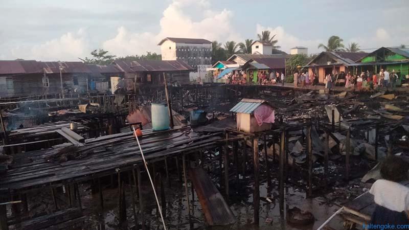 Belasan Rumah dan Musala Terbakar