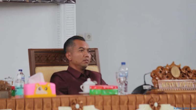 Bangun Akses Jalan Desa Sungai Perlu-Sandurian