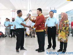 473 Kontingen Asal Kalteng Berangkat Menuju PENAS