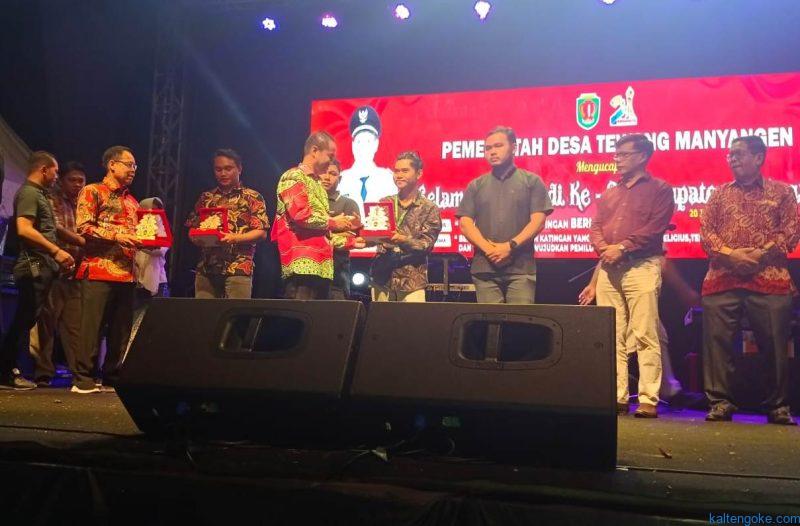 Pemerintah dan Masyarakat