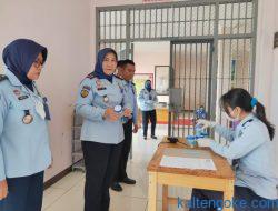 Secara Mendadak Sipir dan Napi di Lapas Perempuan “Dipaksa Kencing”