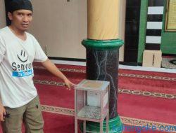 Isi Kotak Amal Diembat saat Salat Isya