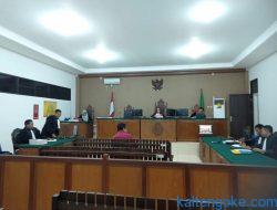 Eksepsi Terdakwa Dugaan Korupsi Kominfo Kapuas Ditolak
