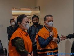 Pasutri Korupsi Duduk di “Kursi Pesakitan”