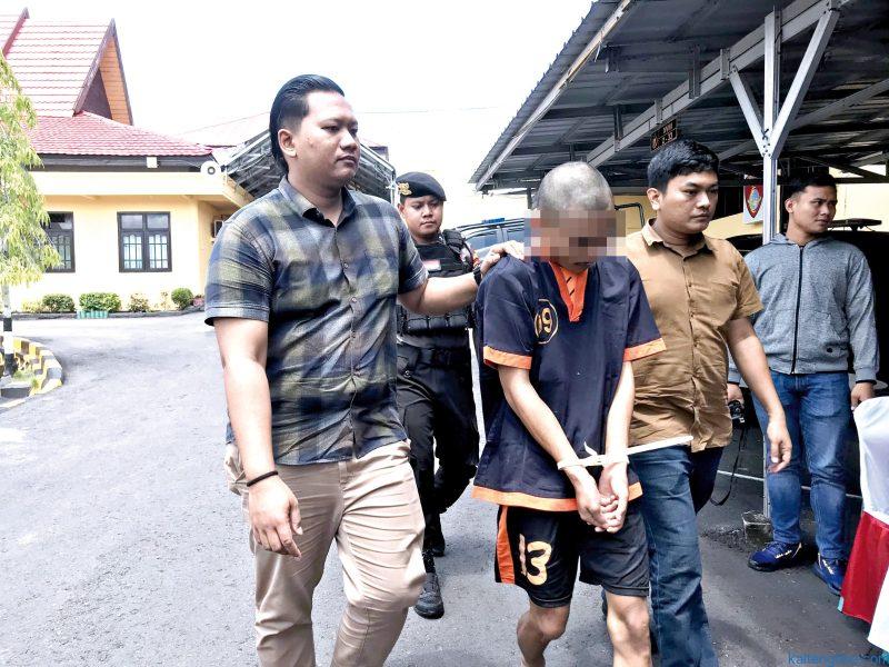 uang palsu