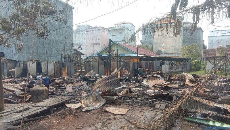 terbakar