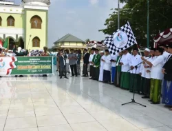 Ribuan Santri Ikuti Pawai Kirab Hari Santri