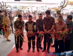 Bupati Kotim Resmikan Grand Opening KJ Mega Store