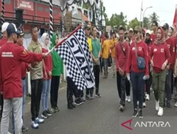 Ratusan Warga Kapuas Meriahkan Jalan Sehat Pemilu Damai