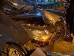 Brakkk..Diseruduk Mobil, Pemotor Terpental