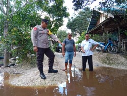 Sungai Rungan Meluap,  Akses Jalan di Marang Terendam