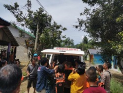 Dua Hari Tersesat dalam Hutan, Lansia Ditemukan Lemas