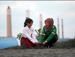 Tingkatkan Tata Kelola, PLN Sukses Turunkan Tingkat Risiko ESG