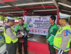 Polantas Sosialisasikan Safety Riding kepada Driver Ojol
