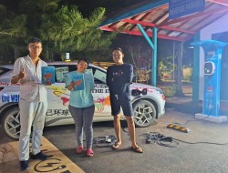 Keliling Dunia dengan Mobil Listrik, Traveller Asal China Jajal Kenyamanan SPKLU PLN